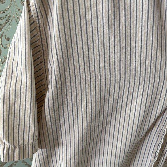 American Eagle Outfitters White Blue & Yellow Short Sleeve Button Down size M - Picture 3 of 7